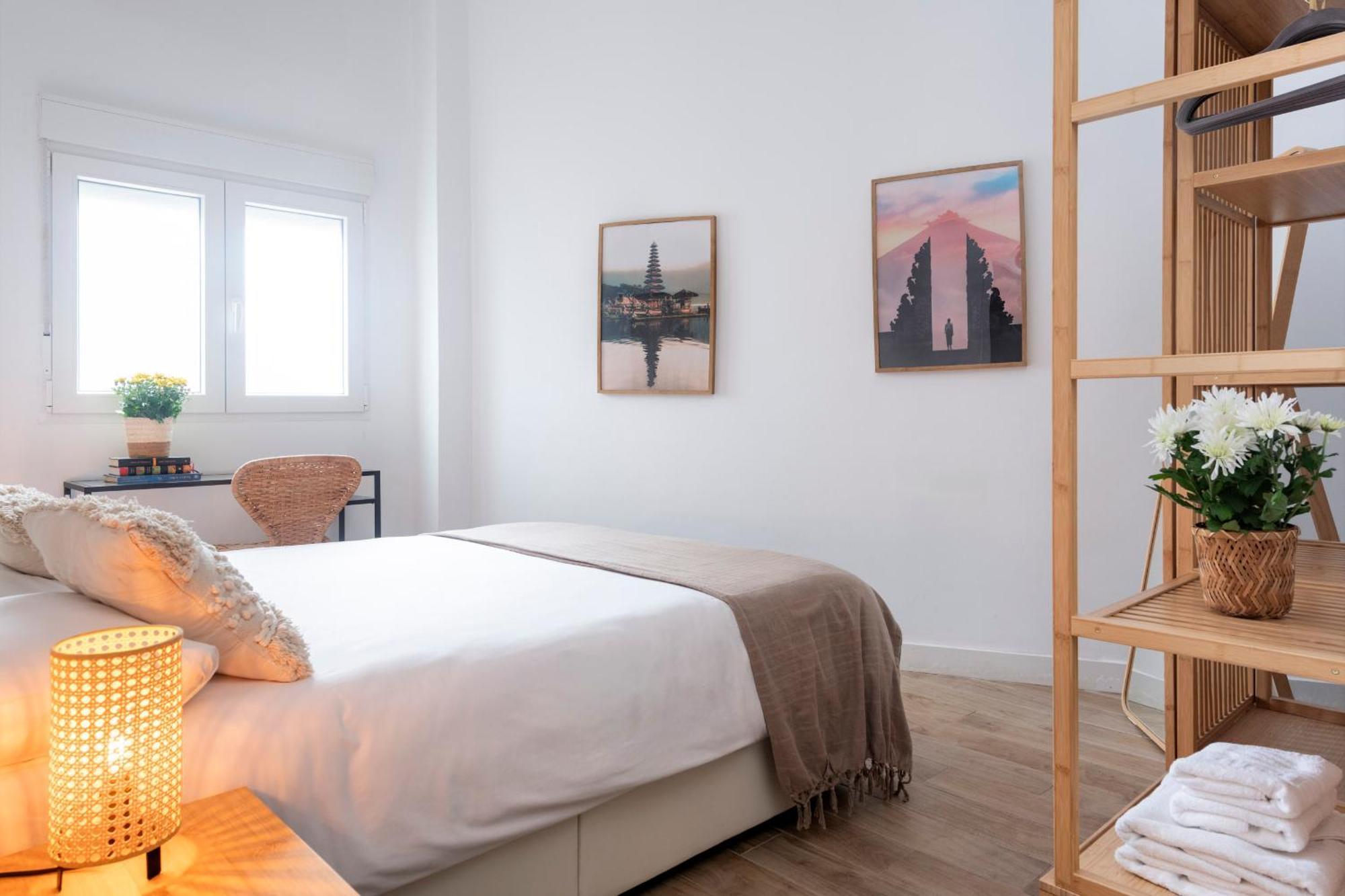 Calma Muralla House-Two Bedrooms & Two Bathrooms Séville Extérieur photo